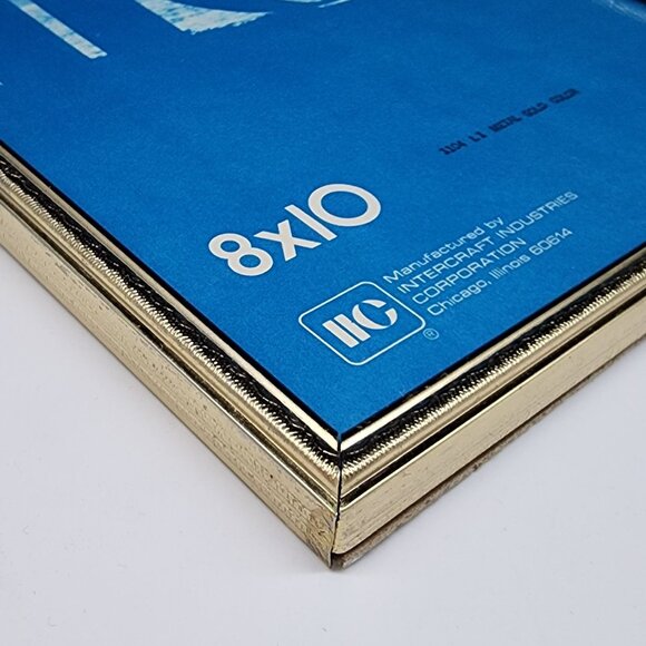 Gold-Tone Picture Frame Intricate Detailing By Integration Industries Vintage 8x - Picture 6 of 7